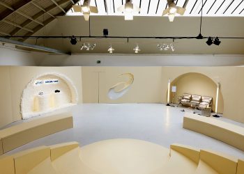 ASICS Sportstyle Indonesia Hadir di Pop-up Paris Fashion Week 2025 Kenalkan Hasil Kolaborasi JJJJound dan Shushu/Tong