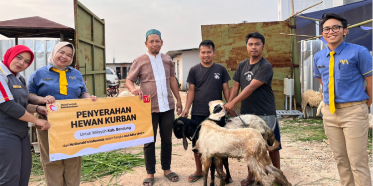 McDonald’s Indonesia Salurkan 76 Hewan Kurban ke Lebih Dari 40 Wilayah Indonesia