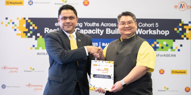 Program eYAA: Angkatan ke-5 Membuat Perubahan Positif di Kawasan ASEAN