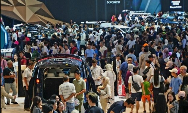 Keseruan Akhir Pekan Bersama Keluarga di GIIAS 2025