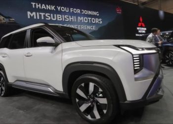 Mitsubishi Umumkan Harga Destinator Rp385 juta di GIIAS 2025