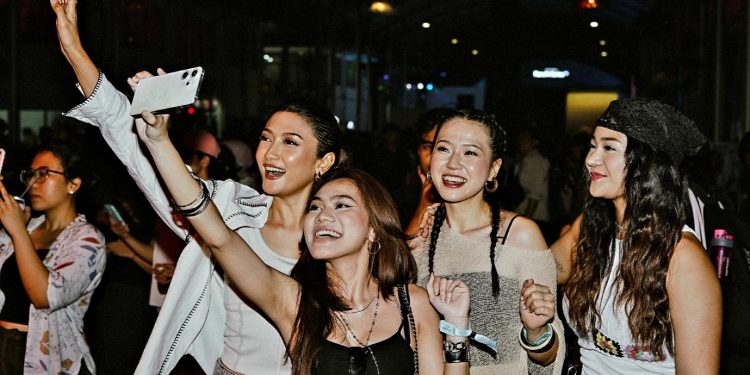 LaLaLa Festival 2025 Usai, Tapi Kenangannya Tetap Hidup Bersama OPPO Reno14 Series, Pilihan Generasi Muda!