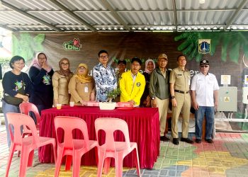 PT Pamapersada Nusantara dan Universitas Indonesia Resmikan Instalasi PLTS di Kampung Iklim RW 013 Penggilingan