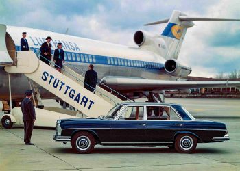 Mercedes-Benz Rayakan 60 Tahun Model 108/109, Simbol Gaya Dalam Kemewahan Yang Tak Lekang Oleh Waktu