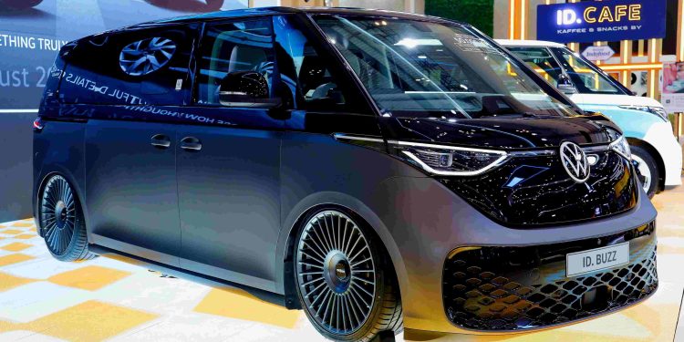 Volkswagen Indonesia Meluncurkan ID. BUZZ Business Edition di GIIAS 2025