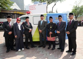 PNM dan BAZNAS Salurkan 6 Ambulans Gratis untuk Masyarakat