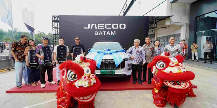 Lanjutkan Ekspansi di Luar Jawa, JAECOO Resmikan Dealer Ke-7 di Kota Batam