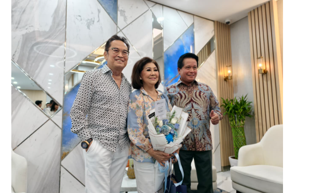 Dirut BRI Heri Gunadi Rayakan Harpelnas di BRI Cabang Kelapa Gading Bersama Nasabah Prioritas