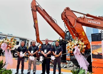 Hexindo Luncurkan Tiga Produk Unggulan Alat Berat ZX550LC-7G, ZX350LC-7G Material Handling, dan Foton EV