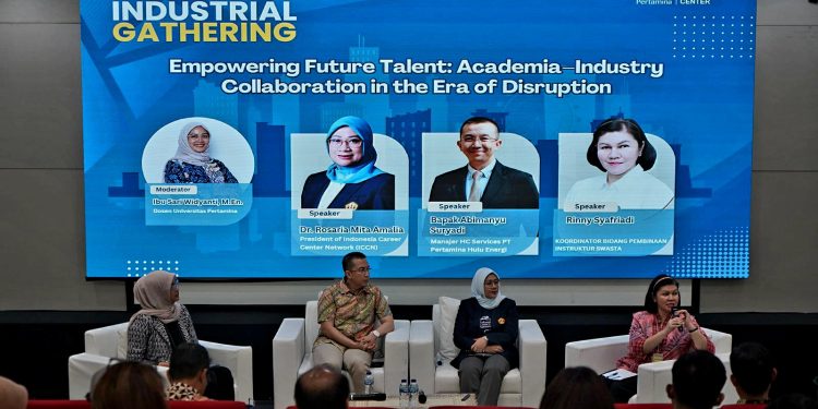 Tekankan Pentingnya Employability Skill, UPER Dorong Sinergi Akademisi–Industri
