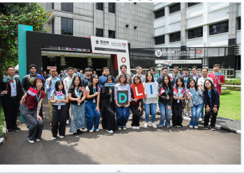 Deakin University Lancaster University Indonesia (DLI) Sambut Mahasiswa Pertama di Bandung