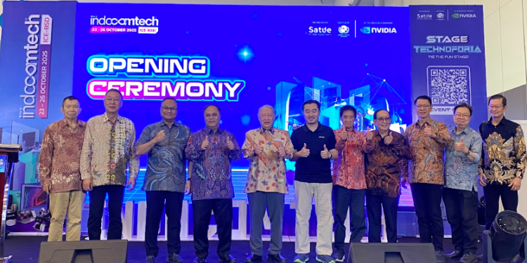 Hadiri Indocomtech 2025 di ICE BSD! Magnet Inovasi, AI, dan Gaya Hidup Digital Indonesia