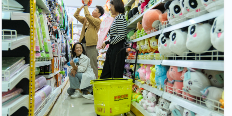 MR.D.I.Y. Ajak Generasi Muda Pilih Barang yang Berguna, Bukan Sekadar Viral