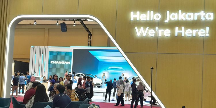 Akhir Pekan Seru Bersama Keluarga di Permata Bank GJAW 2025