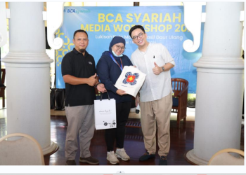 BCA Syariah Gelar Workshop “Lukisan Kain Marmer Hasil Daur Ulang”, Menginspirasi Masyarakat Manfaatkan Limbah Tak Terpakai
