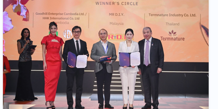 MR.D.I.Y. Raih Penghargaan Kategori FMCG di ASEAN Business Awards