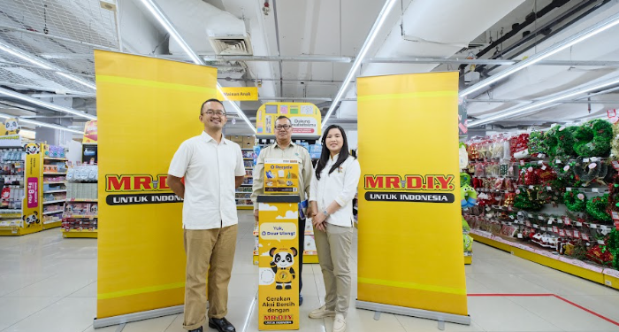 MR.D.I.Y. Indonesia Ekspansi 5 Kali Lipat Program Recycle Dropbox bersama Rekosistem