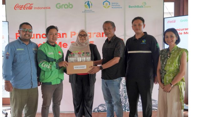 Coca-Cola Indonesia Bersama Mitra Gencarkan Program “Recycle Me” 2025