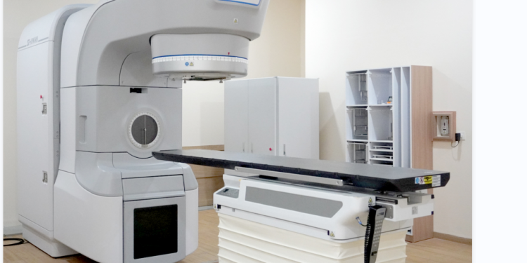 Teknologi Radioterapi Presisi Tinggi Buka Harapan Baru Bagi Pasien Kanker Serviks