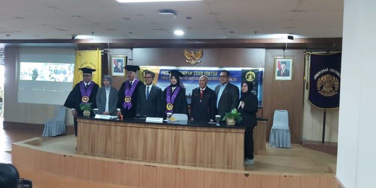 Raih Gelar Doktor, Dirut Pertagas Indra Sembiring Pertahankan Desertasinya di FKM UI