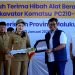United Tractors Hibahkan Ekskavator Komatsu ke Pemerintah Provinsi Maluku Utara