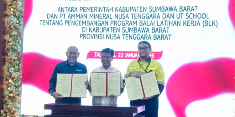 UT School, Pemkab Sumbawa Barat, dan AMNT Bersinergi Dukung Peningkatan SDM Lokal