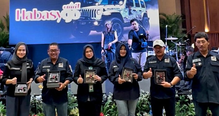 Jeep Wrangler dan Gladiator Jadi Penggerak Inaugurasi JKONE Owners Club Indonesia
